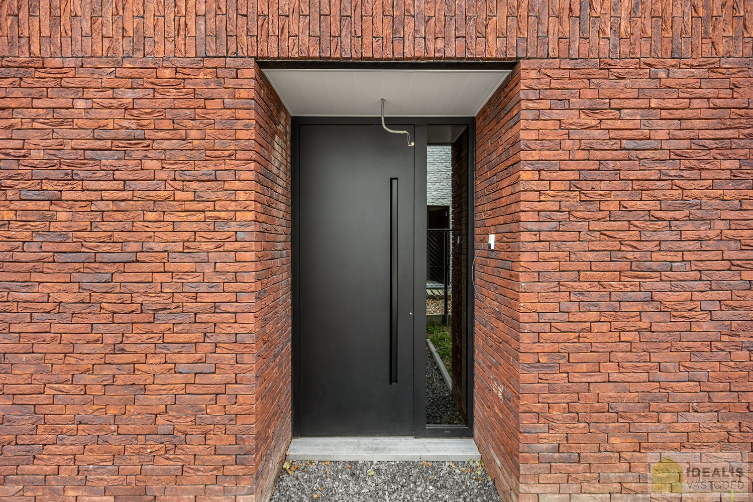 PRACHTIGE NIEUWBOUWWONING (2% REGISTRATIERECHTEN MOGELIJK!) MET EEN HEERLIJK LICHTRIJKE WOONKAMER MET OPEN KEUKEN, RUIME BERGING, BUREEL, 3 SLAAPKAMERS, RUIME DRESSING EN RUIME BADKAMER VOORZIEN VAN ALLE COMFORT! EEN HEERLIJK RUIM HUIS MET EEN NAAR WENS A - foto 5