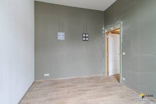 Deze woning is gelegen op een opkomende locatie, op een boogscheut van Park Spoor Noord. Je geniet hier van een uitstekende bereikbaarheid, met...