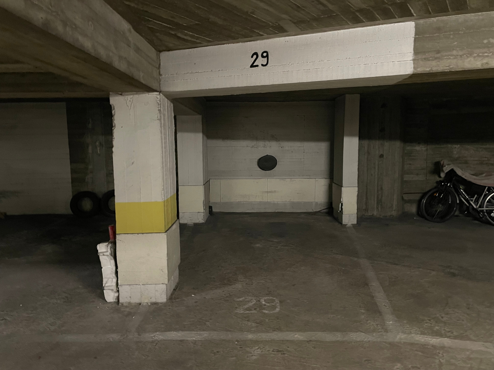 Autostaanplaats nabij de Grote Markt van Sint-Niklaas! - foto 2