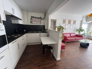 Knus 2-slaapkamer appartement te huur in hartje Oostende.Bent u op zoek naar een charmant appartement met alle comfort, centraal gelegen en vlakbij...