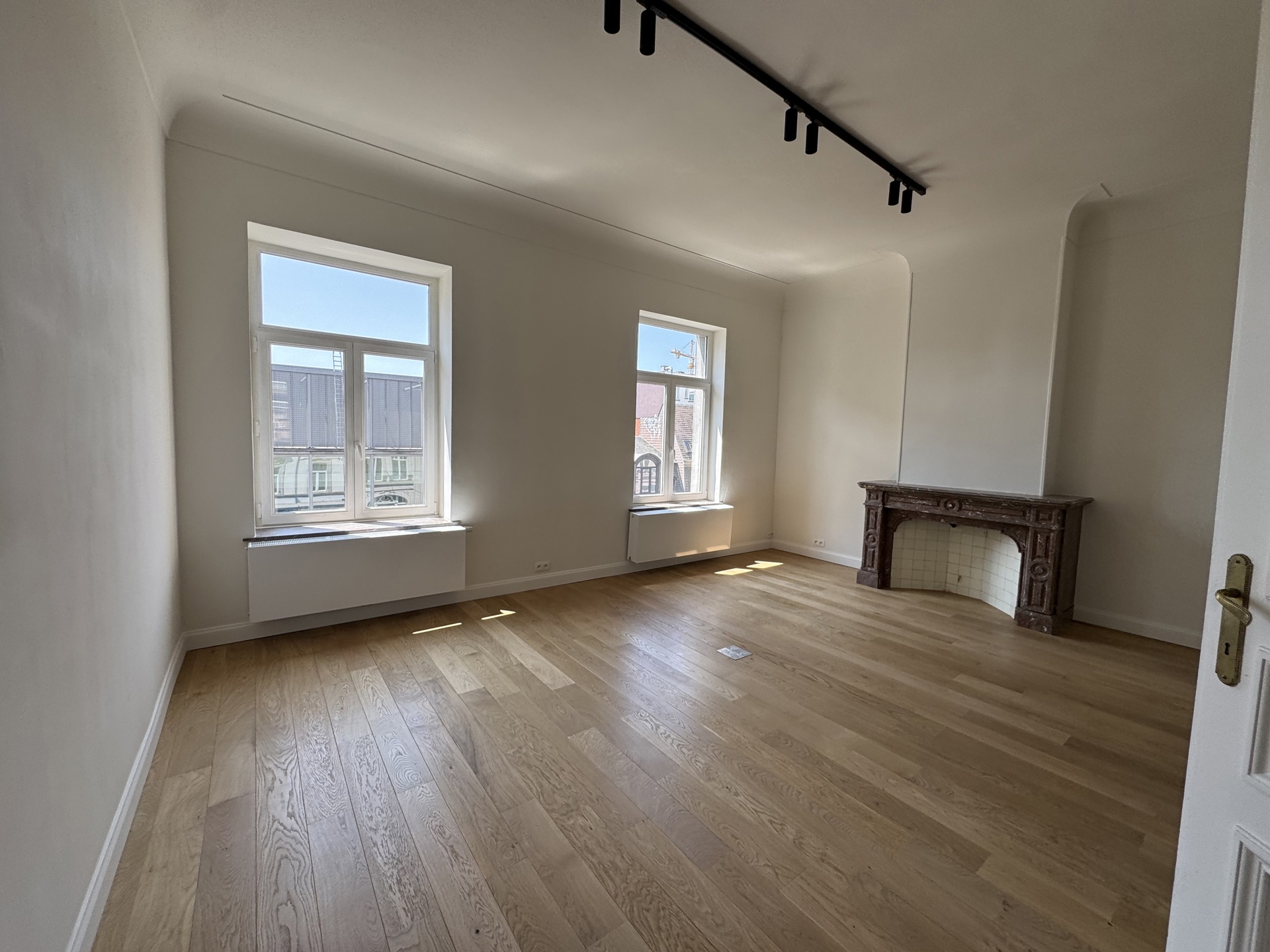 Louizalaan 50 - Gerenoveerd kantoor - 224 m²  - foto 2