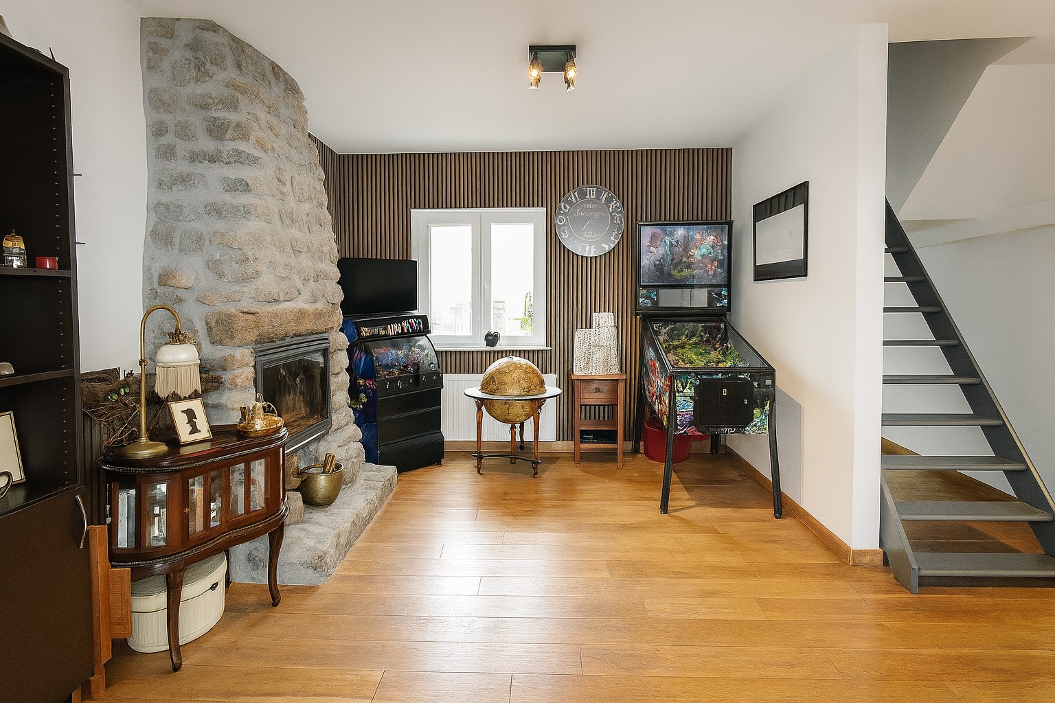 Unieke eigendom met woning, duplexappartement, magazijn en tuin op 508 m² gelegen te Burcht (Zwijndrecht)! - foto 3