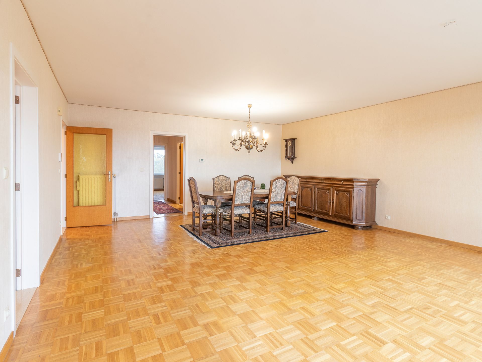 Lichtrijk twee slaapkamer appartement op gunstige locatie - foto 4