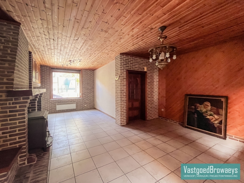 Te renoveren woning met zonrijke tuin nabij het station - photo 4