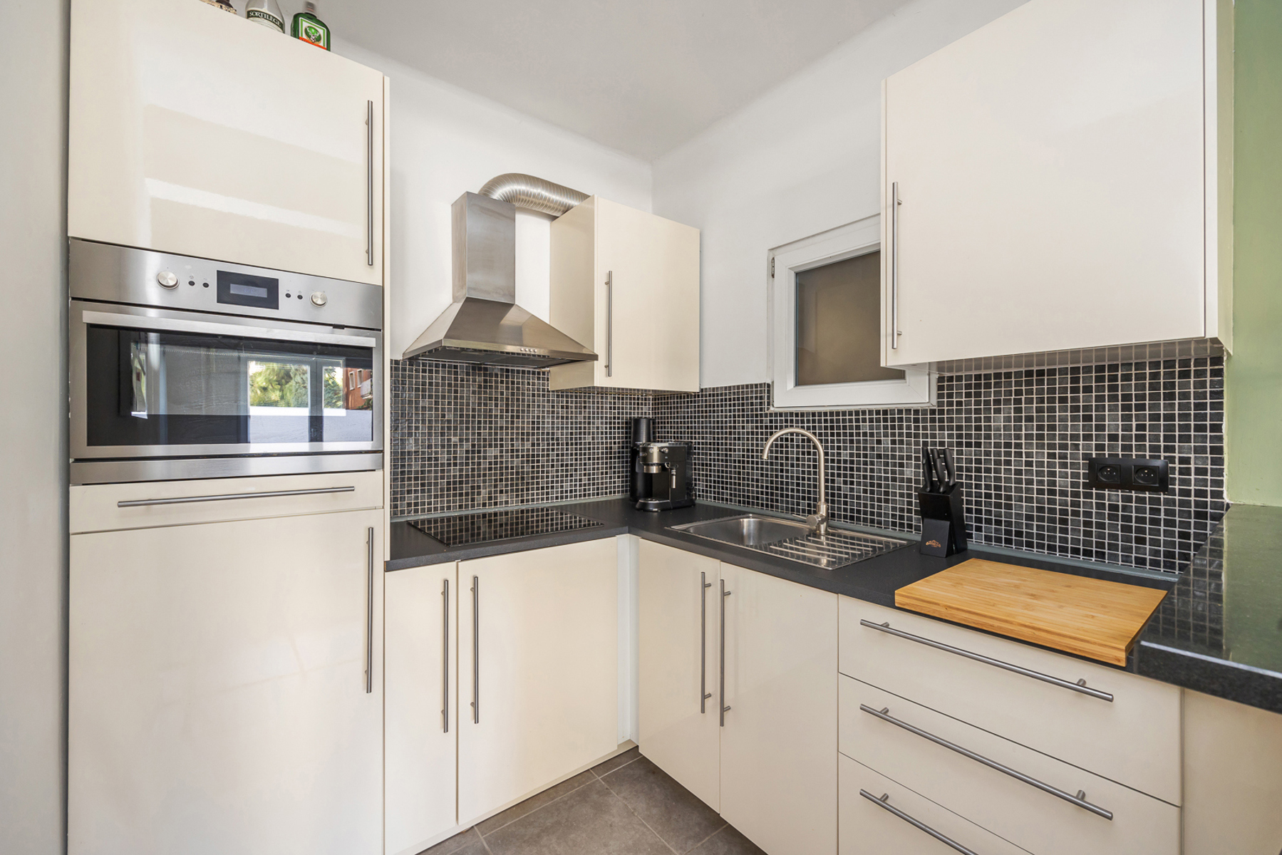 Apartment for sale in Antwerp with 1 bedroom - photo 4