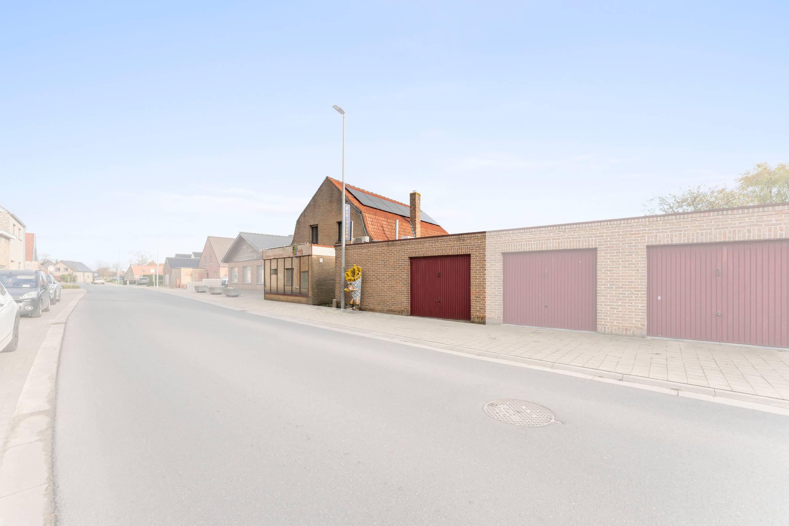 Commercial for sale in Leisele with 4 bedrooms - photo 3