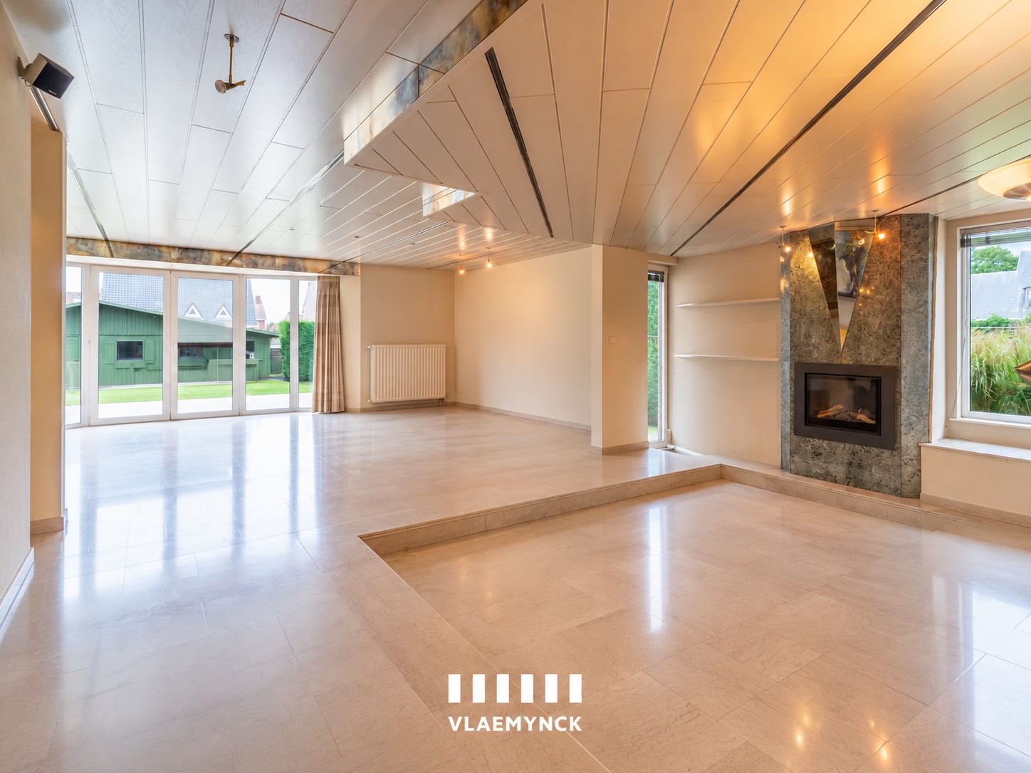 Ruime woning met dubbele garage en zuidgerichte tuin - foto 5