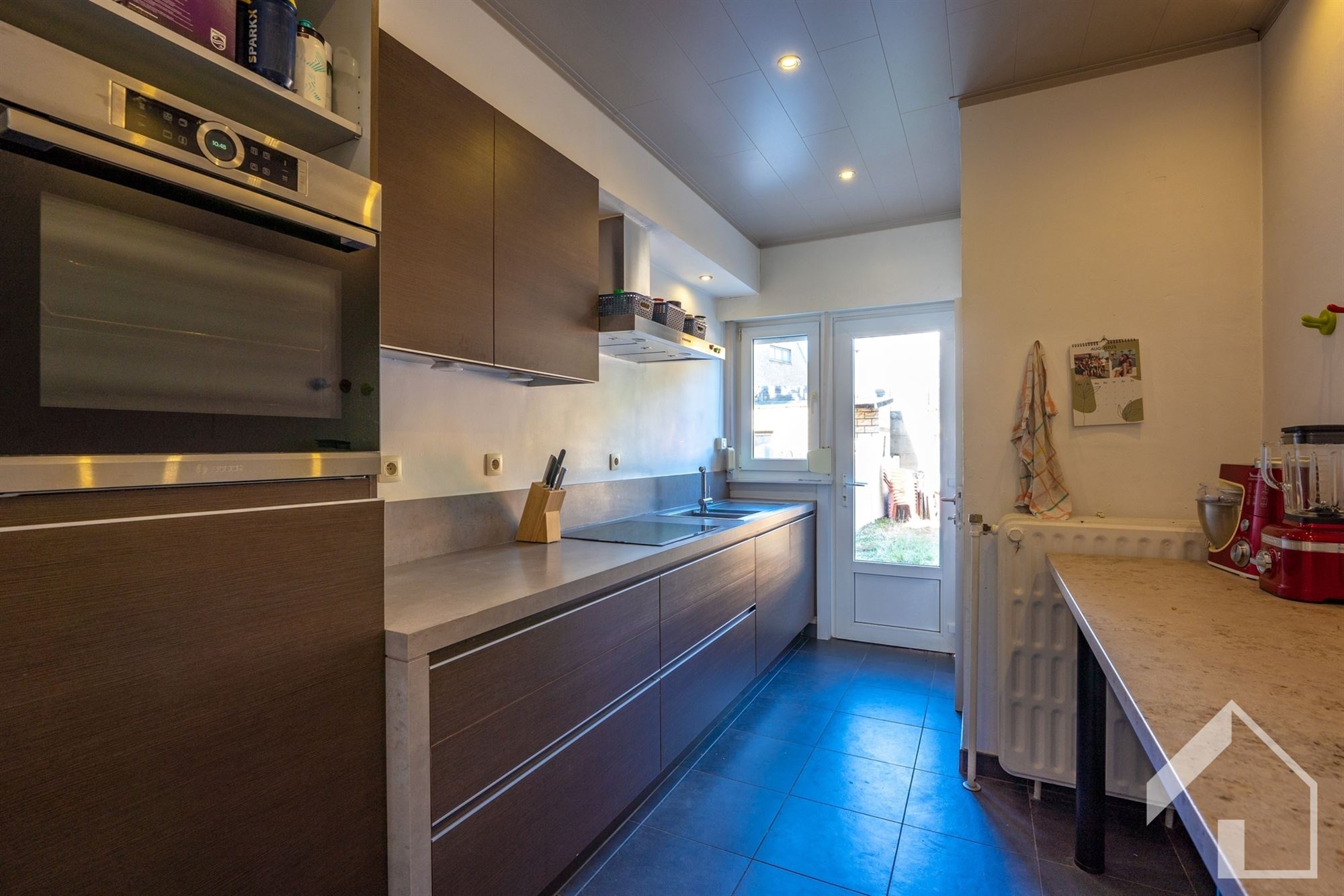 House - photo 5
