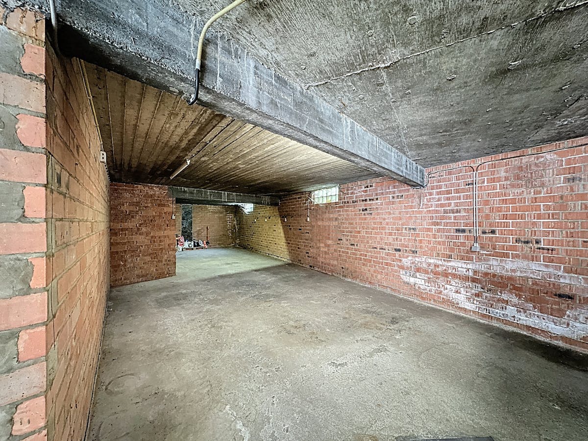 Ruime inpandige garage of opslagplaats te Mechelen Zuid - foto 5