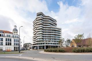 TE HUUR: staanplaats op de -2.2m33 breed5m diepFietslift aanwezig...