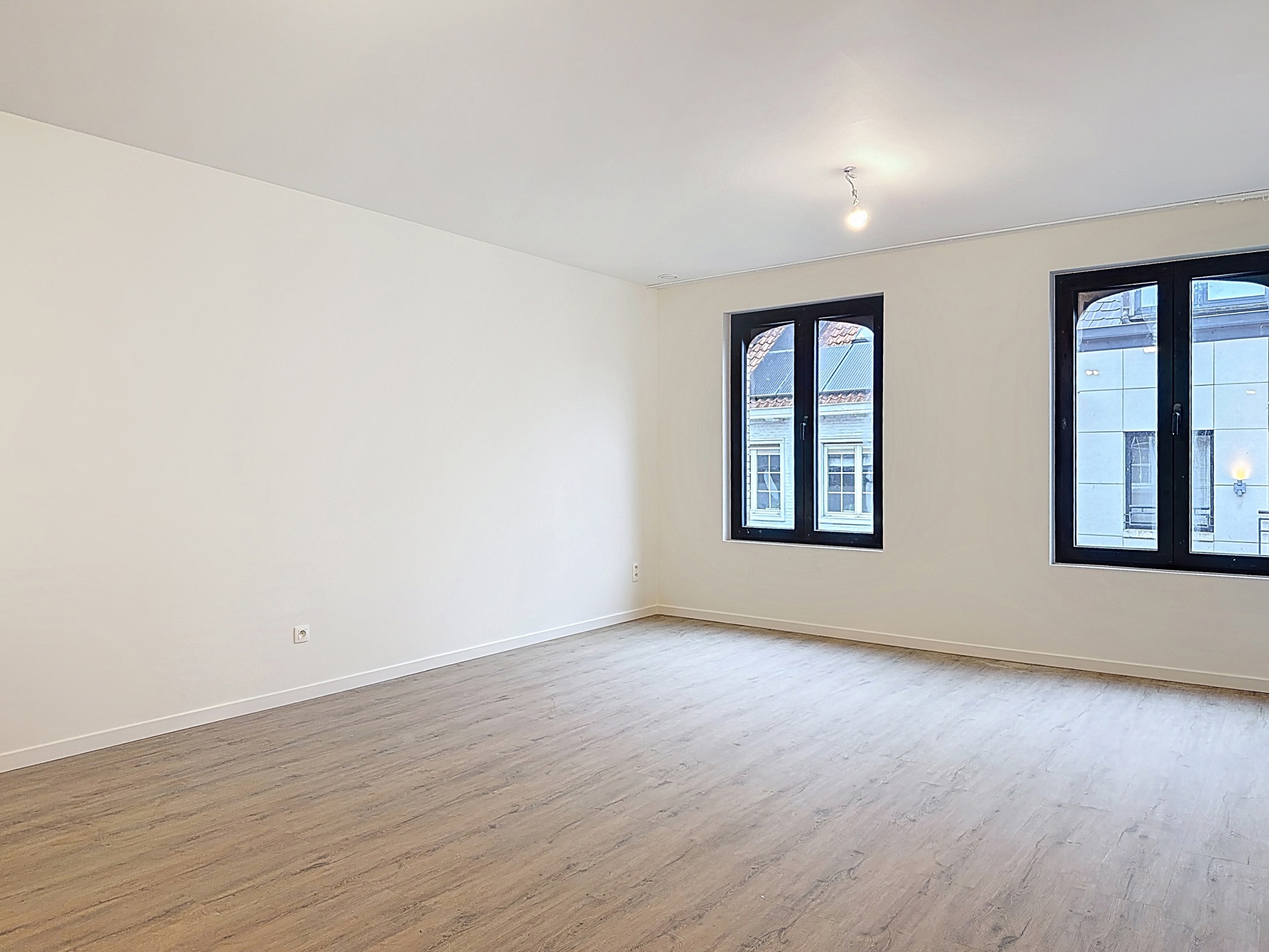 Apartment for rent in Aalst with 2 bedrooms - photo 2