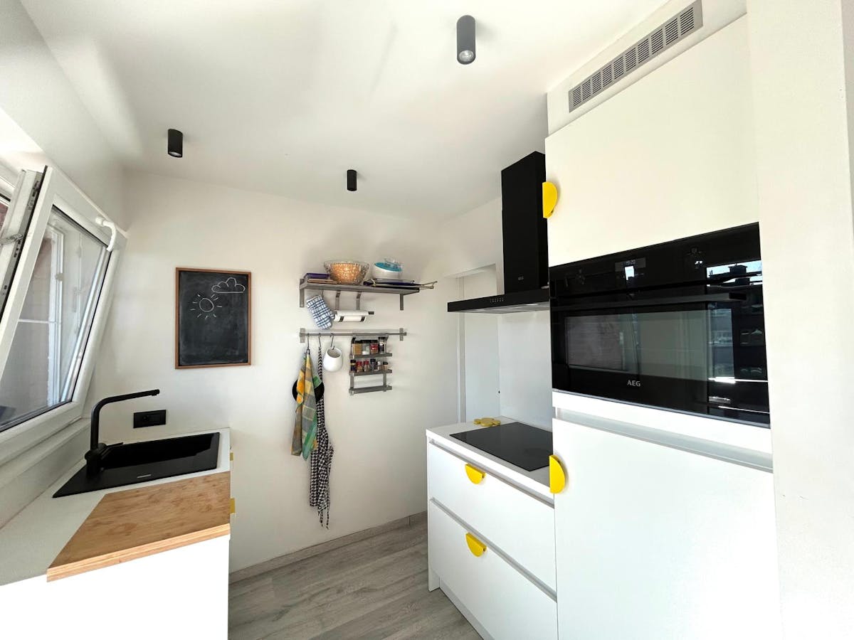 Ready to move in apartment with terrace in a green environment - photo 4