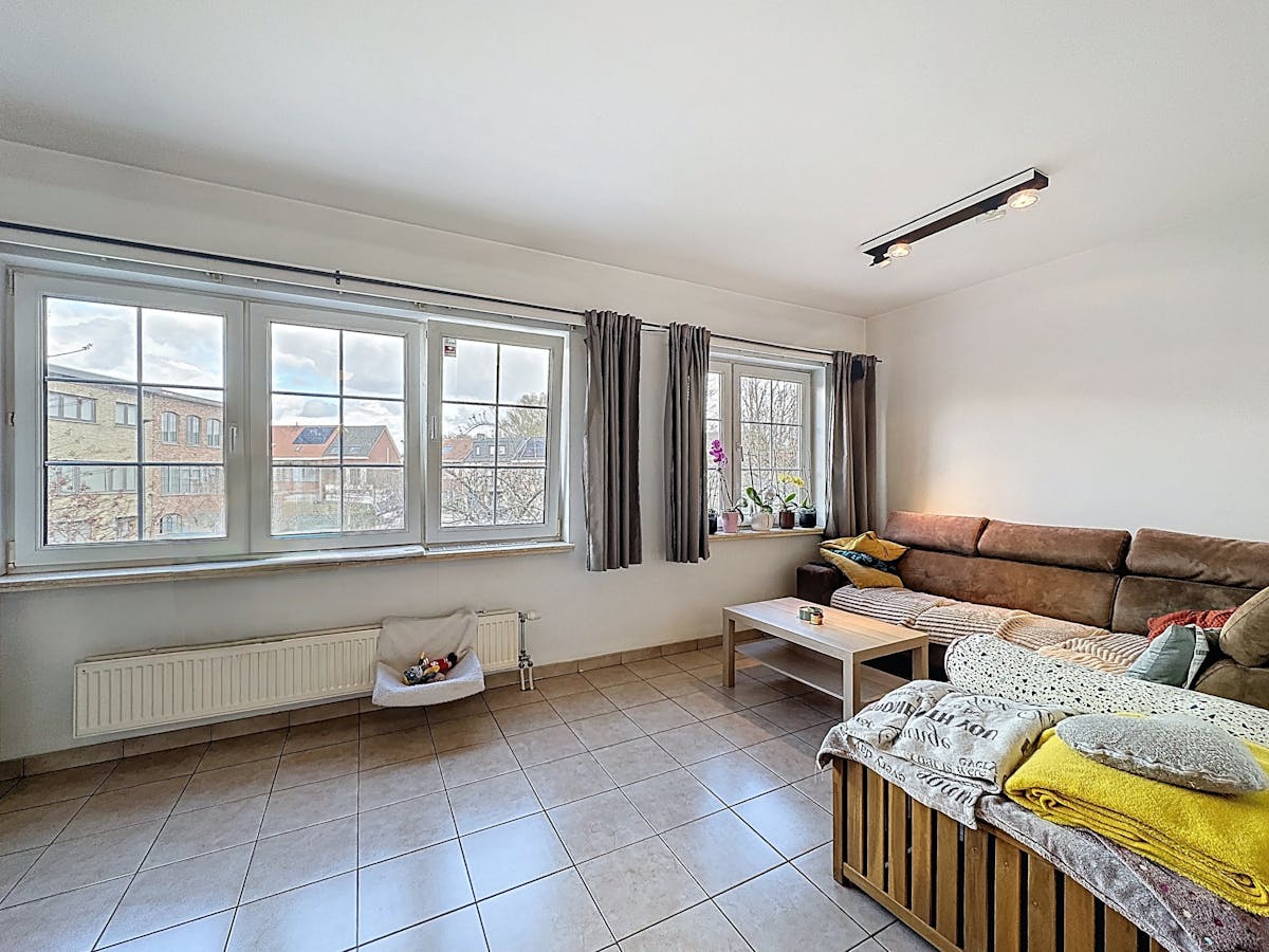 Bel-etage met 3 slaapkamers te huur in Wilrijk - foto 3