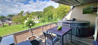 Dit appartement werd gebouwd in 2010, is centrum gelegen nabij zowat alle voorzieningen, op wandelafstand van het station (met een...