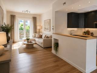 Op zoek naar een instapklare starterswoning met karakter, licht en een uitstekende ligging? Dan is deze charmante woning in hartje Aalst absoluut een bezoek waard.<br /><br />Met een bruikbare oppervlakte van ca. 116 m², een EPC-label C én tal van authentieke elementen combineert deze woning sfeer, comfort en potentieel. Bovendien geniet u van een rustige ligging in een groene omgeving vlak naast het stadspark, terwijl winkels, scholen, sportcentra, openbaar vervoer en het centrum van Aalst zich op wandelafstand bevinden. Dankzij de nabijheid van de E40 en belangrijke invalswegen bent u ook vlot verbonden.<br /><br />De woning is instapklaar en werd reeds deels vernieuwd, met onder meer een recente badkamer, uitgeruste keuken, vernieuwd dak en recente gasketel. Tegelijk biedt ze nog voldoende mogelijkheden om verder naar eigen smaak te personaliseren.<br /><br />Authentieke details zoals de prachtige houten vloer, karaktervolle tegelvloer en originele schoorsteenmantel zorgen voor extra charme. Ook de buurt is volop in opwaardering, wat deze woning extra interessant maakt als investering voor de toekomst.<br /><br /><br />Troeven op een rij<br /><br />• Rustige ligging in groene omgeving naast het stadspark<br /><br />• Op wandelafstand van centrum Aalst<br /><br />• EPC-label C<br /><br />• Vernieuwde badkamer en recente gasketel<br /><br />• Zuidgericht terras<br /><br />• Authentieke elementen<br /><br />• Veel potentieel en mogelijkheden<br /><br />• Vlotte verbinding naar E40 en invalswegen<br /><br />Kortom: een ideale starterswoning voor wie op zoek is naar een gezellige thuis met karakter, licht en een uitstekende ligging in Aalst.