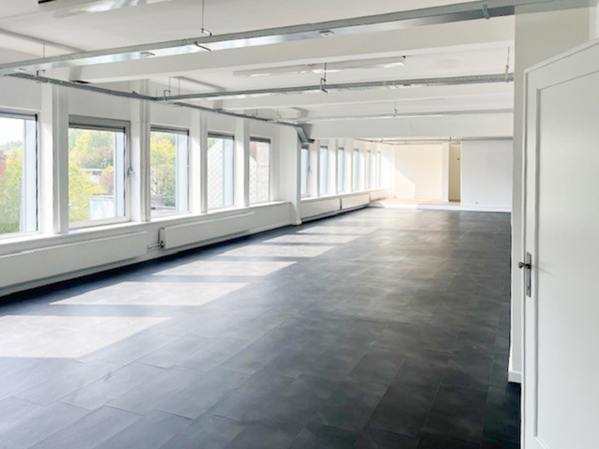 Commercial à louer à Bornem - photo 2