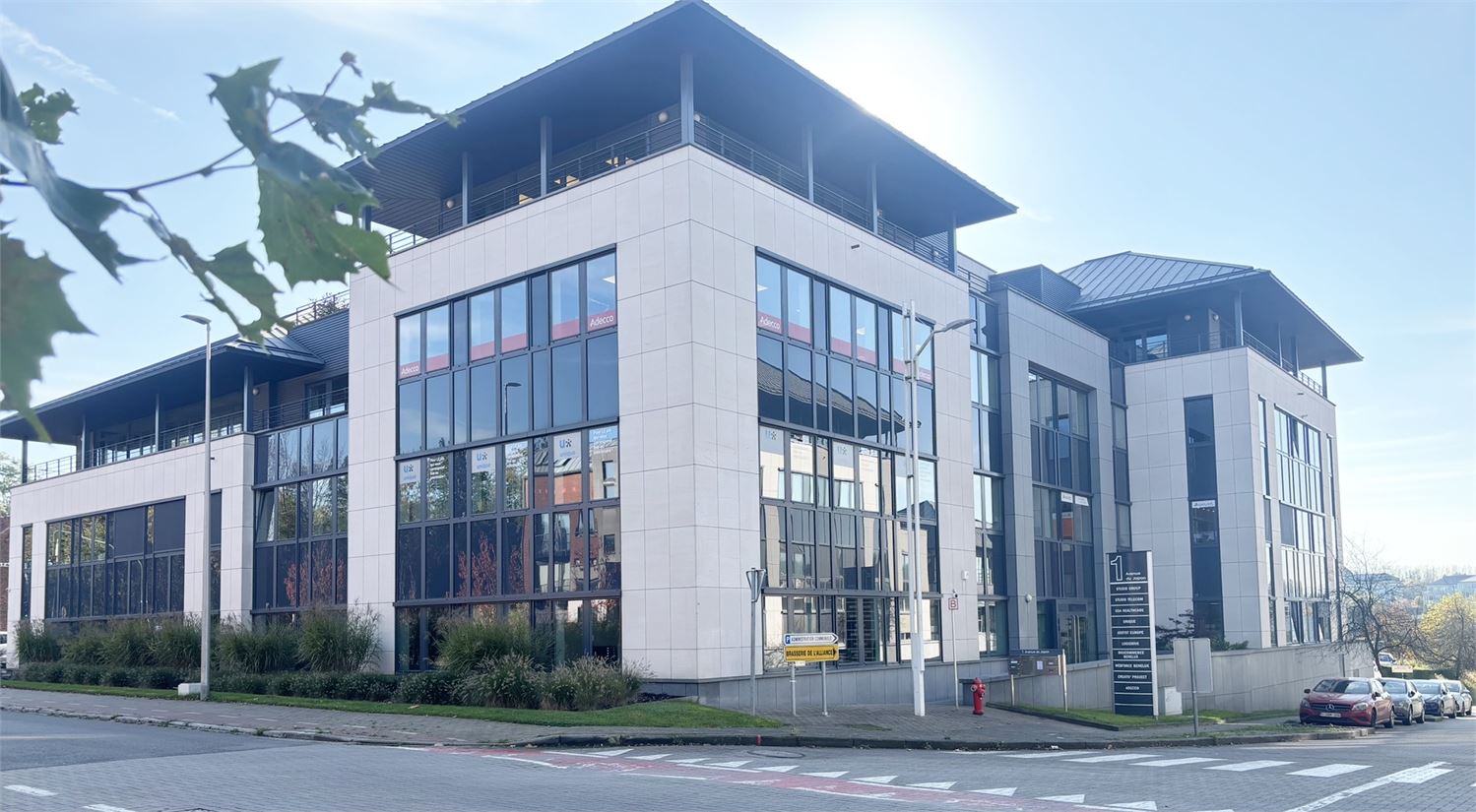 Commercial for rent in Braine-l'Alleud - photo 1