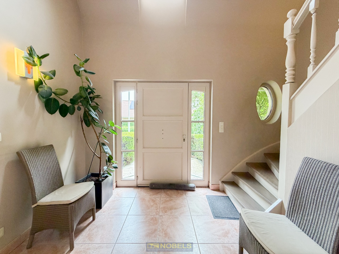 Te koop, Instapklare en energiezuinige villa met dubbele garage te Merelbeke! - photo 5