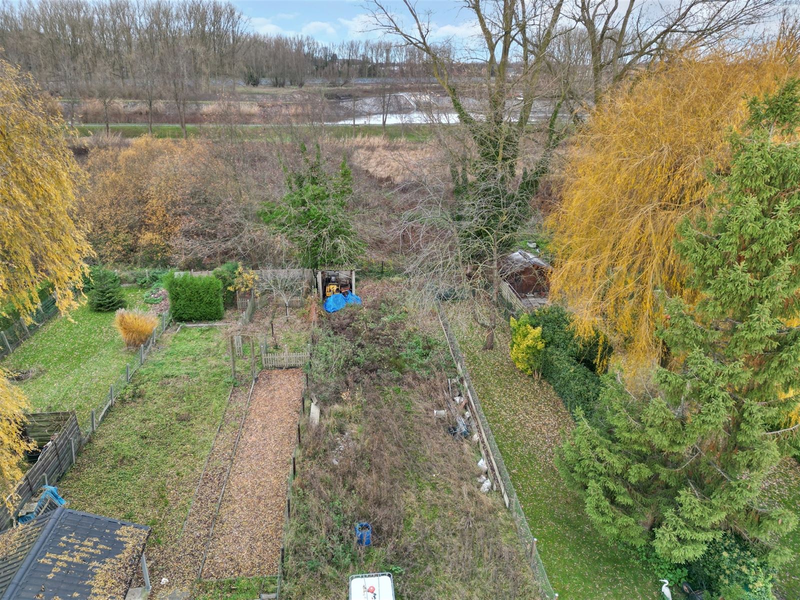 Bouwgrond met af te breken woning in Wetteren. - foto 5