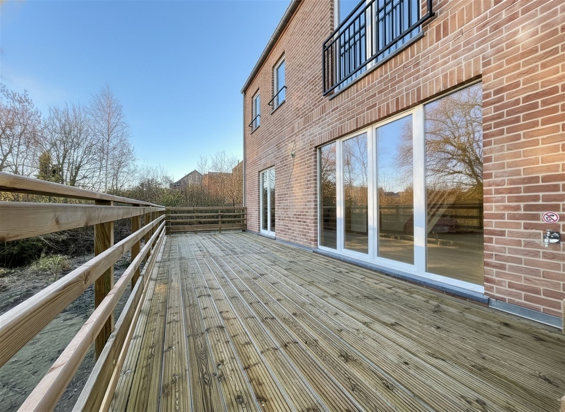 Magnifique villa offrant de beaux espaces et 4 ch  - photo 2