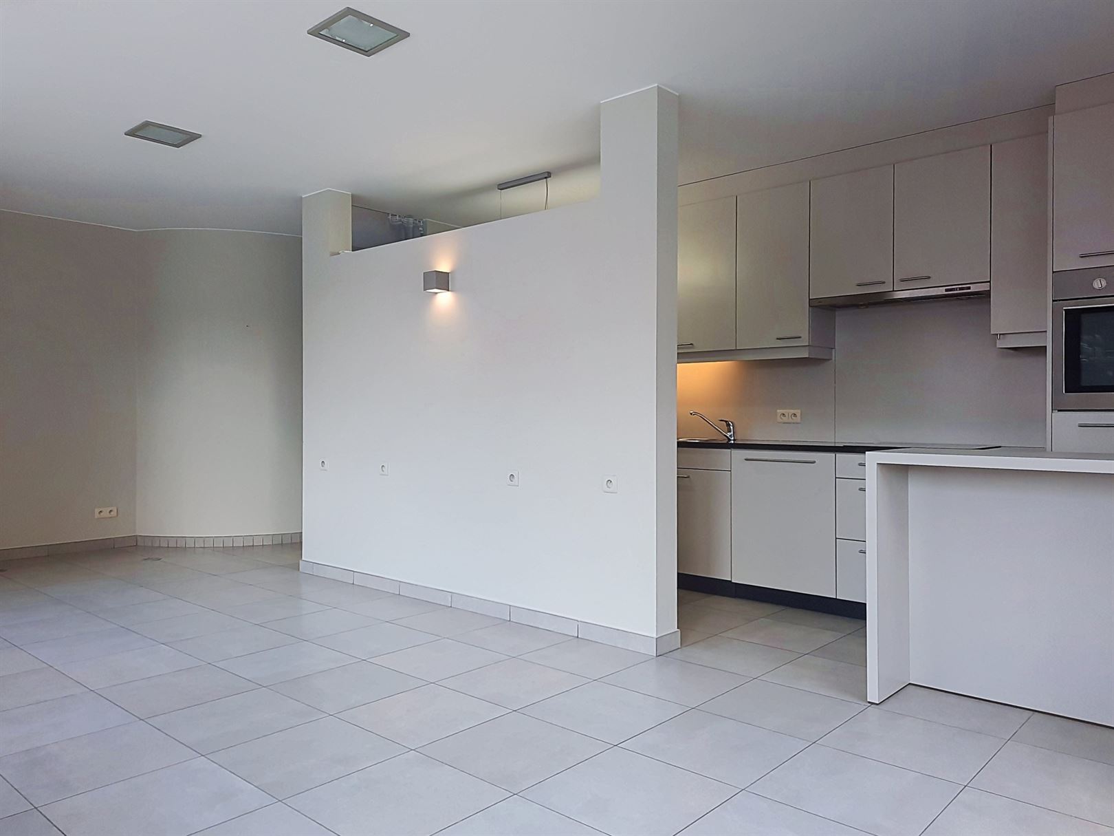 Apartment - photo 4