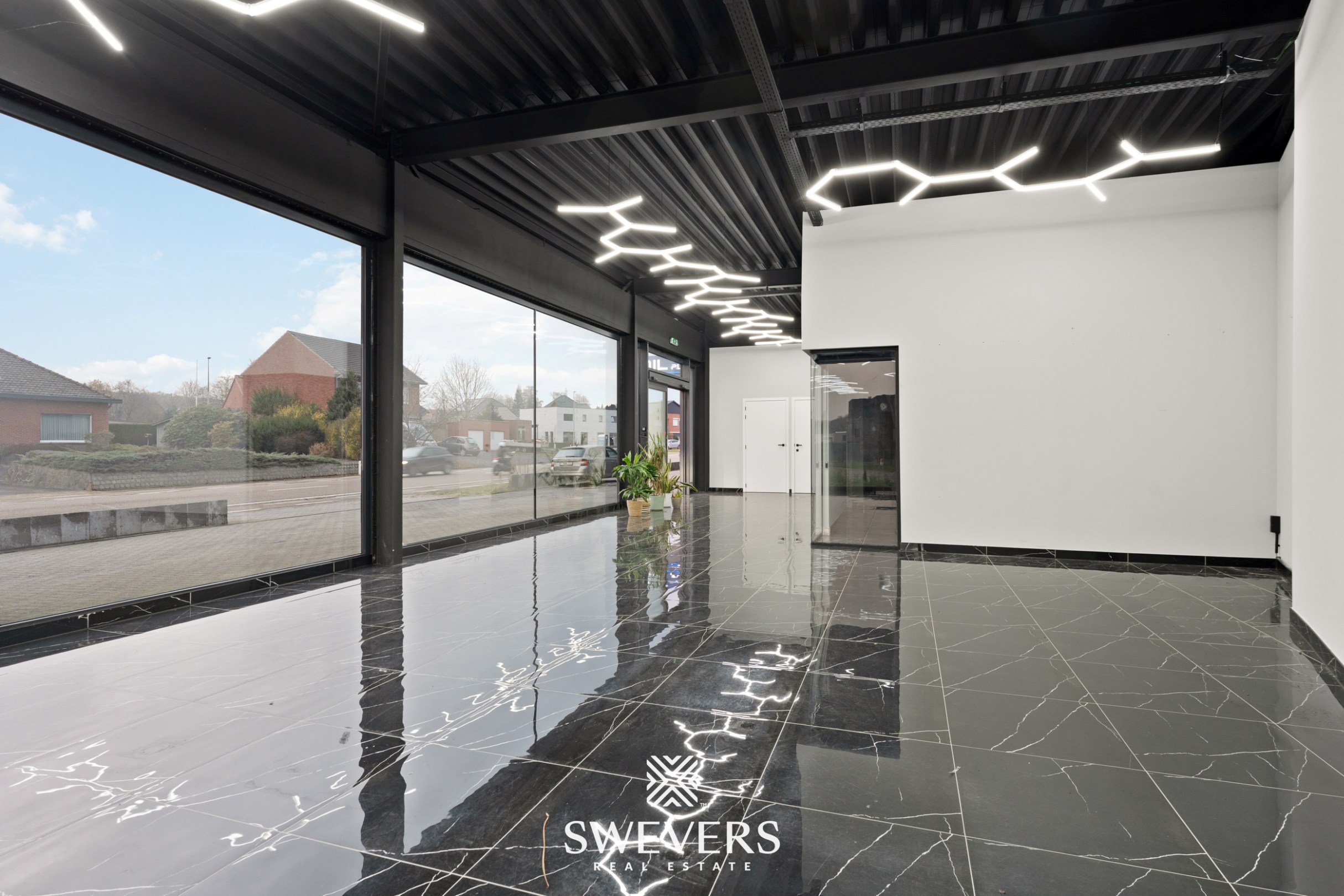 Commercial à louer à Houthalen-Helchteren - photo 4
