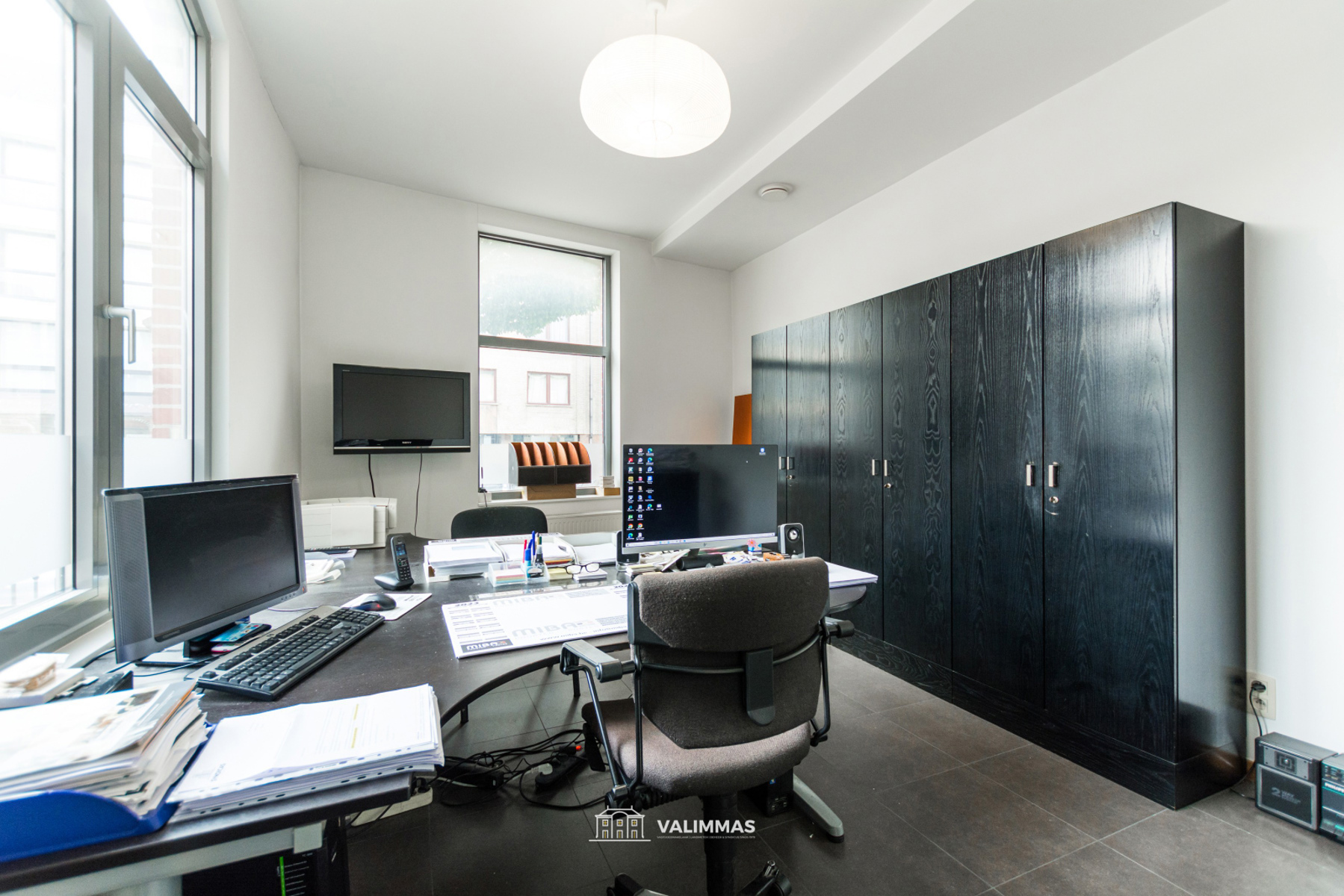 Commercieel gelegen kantoorruimte in stijlvolle herenwoning - foto 4