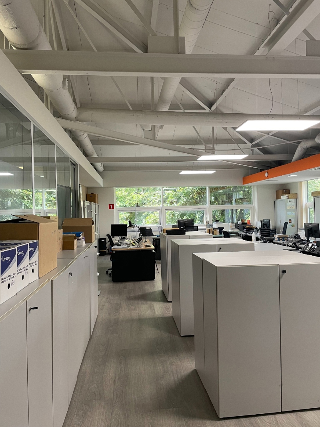 Mooie afgewerkte kantoren te koop in de Riverside Park. - foto 5