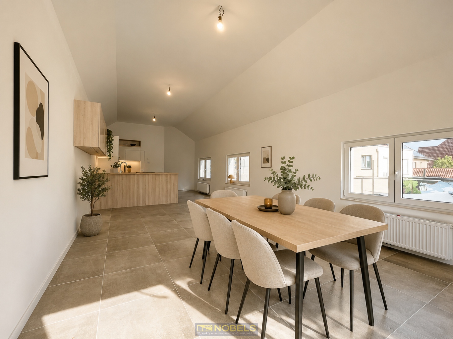 Te koop, zéér ruim 3-slaapkamer-appartement met  groot dakterras te Oudenaarde! - photo 4