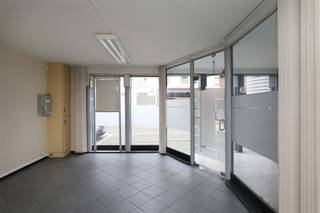 Polyvalent handelspand op toplocatie in Borgloon Omgeving:+ Zeer centraal gelegen in het hartje van Borgloon+ Vlotte verbinding naar naastliggende...