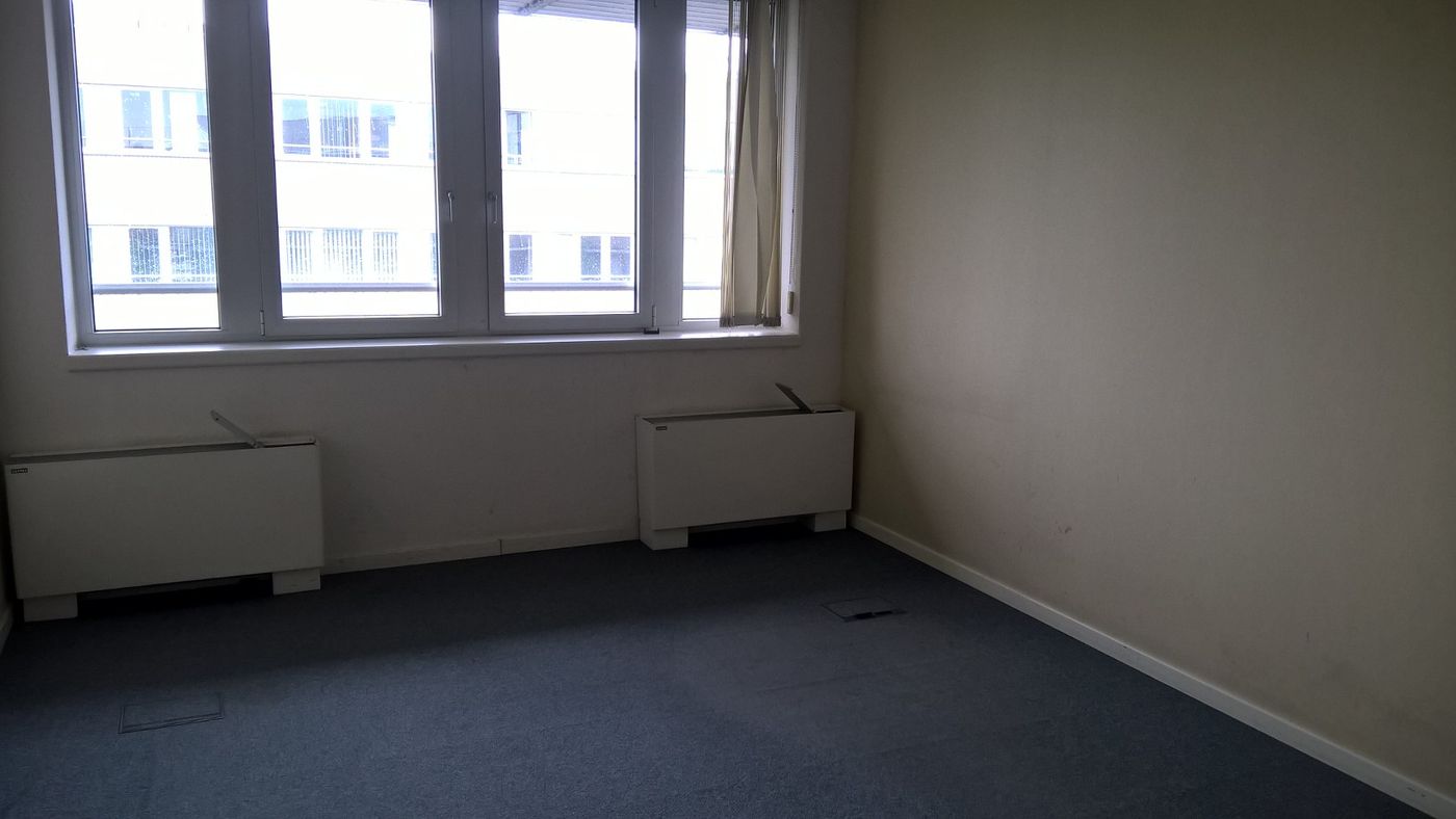 1.008 m² kantoren langs bedrijvige Luchthavenlaan te Vilvoorde - photo 4