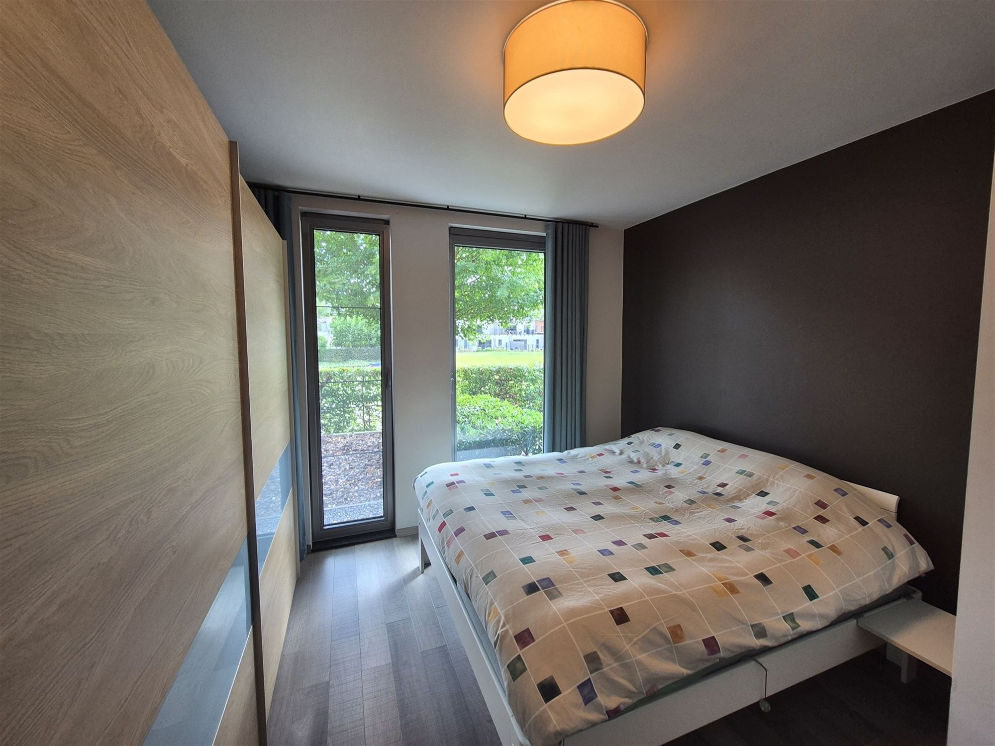 Gelijkvloers 3-slaapkamer appartement - foto 3