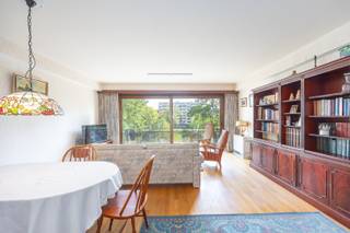 Instapklaar appartement met prachtig zicht op het Prinses StefaniepleinOp de derde verdieping van een verzorgde en goed onderhouden residentie...