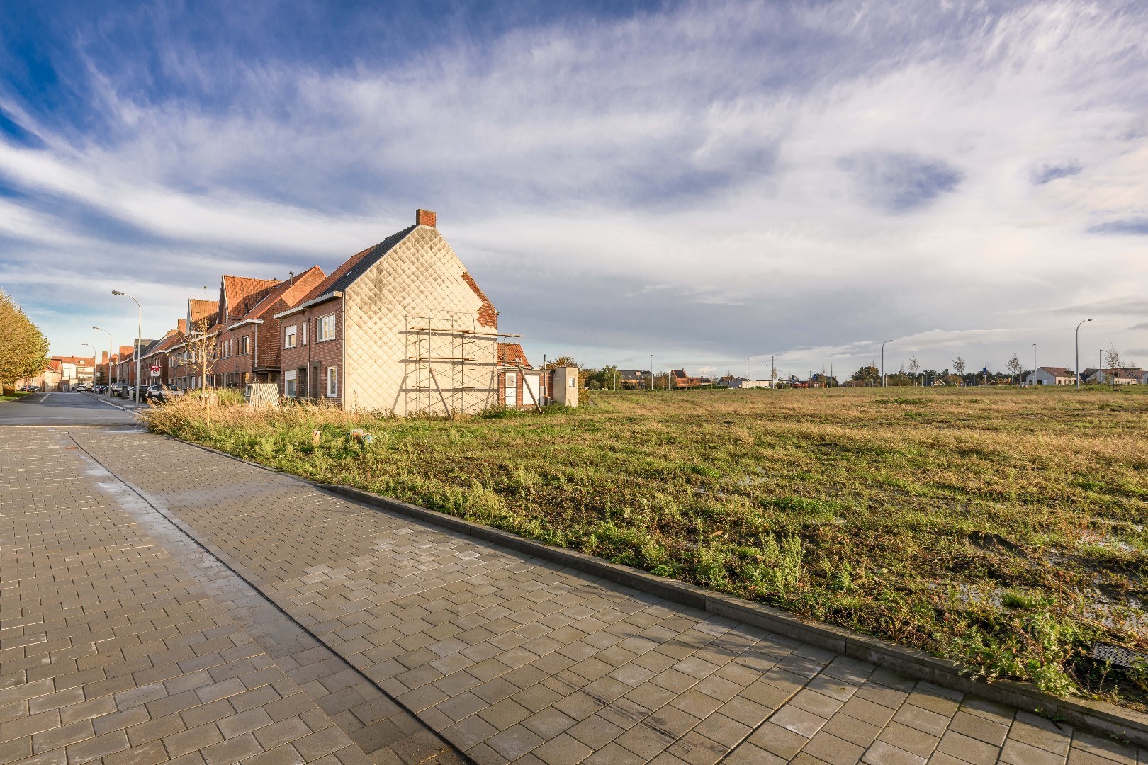 PERCEEL BOUWGROND VOOR HALF OPEN BEBOUWING 600 m² - foto 3