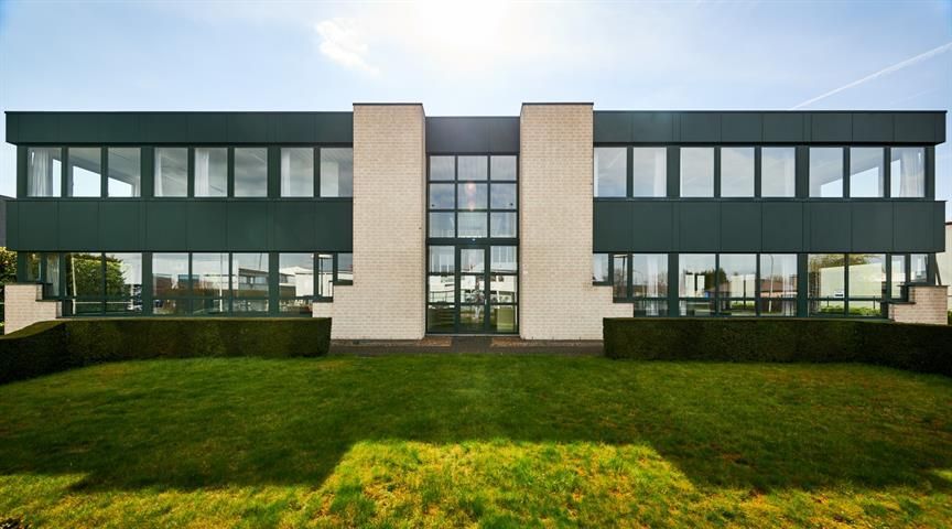 580 m² instapklare kantoren langs Puursesteenweg te Bornem - foto 2