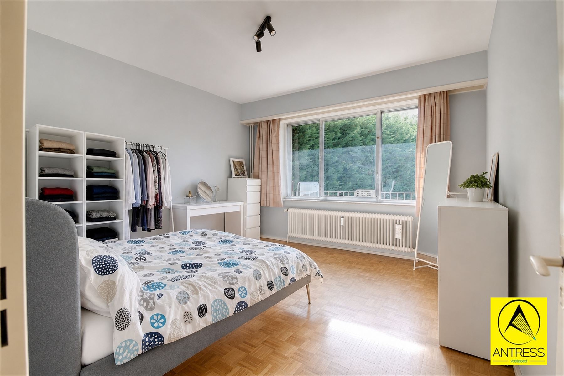 Apartment for sale in Wilrijk with 4 bedrooms - photo 5