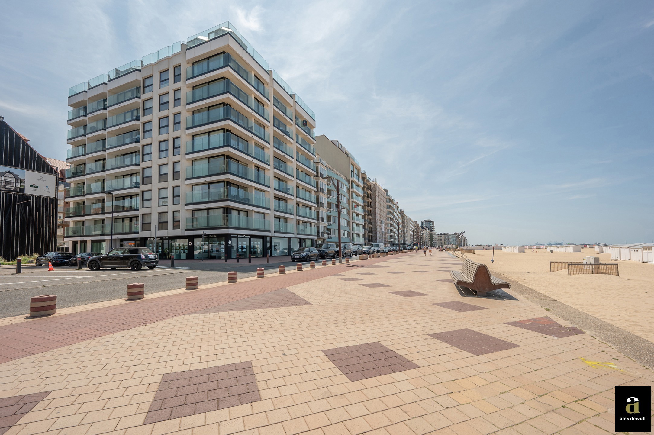 Prachtig appartement met goed zijdeling zeezicht te Zoute    - foto 1