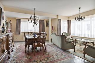 This move-in ready  apartment is located on the second floor of an apartment building renovated in _____. This energy efficient apartment features a...