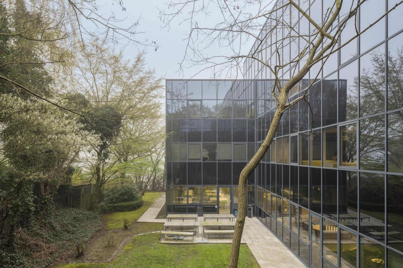 620 m² moderne kantoren met vlotte bereikbaarheid nabij de R0 - foto 4