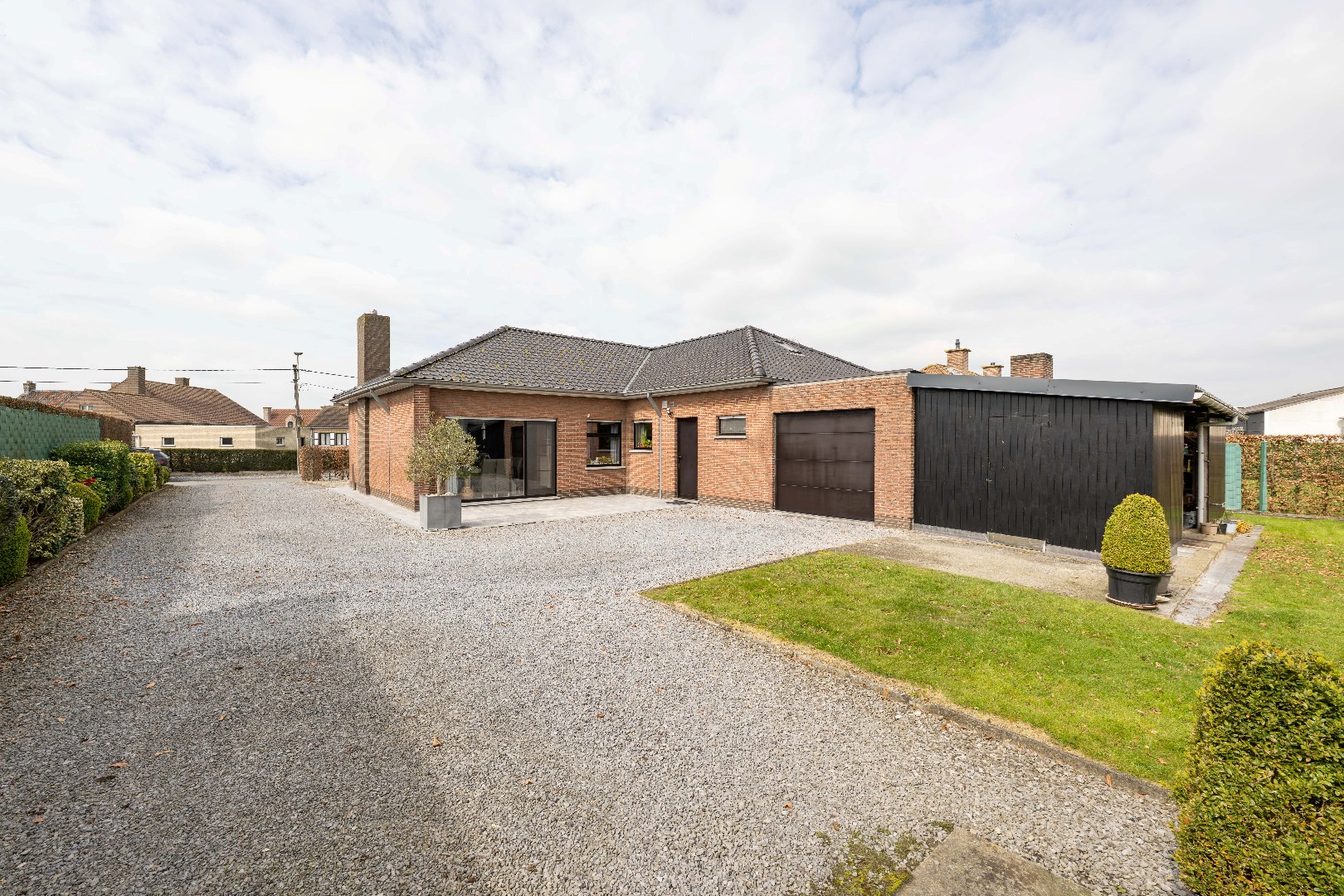 House for sale in Ruiselede with 3 bedrooms - photo 2