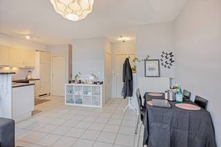 Gezellig duplex appartement met 2 slaapkamers op een toplocatie met terras en ondergrondse autostaanplaats te Heverlee.Het appartement ligt aan de...