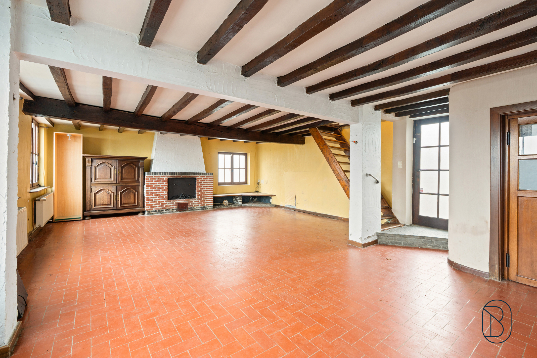 Charmante te renoveren fermette met tuin, dubbele garage en authentieke bakoven! - foto 4