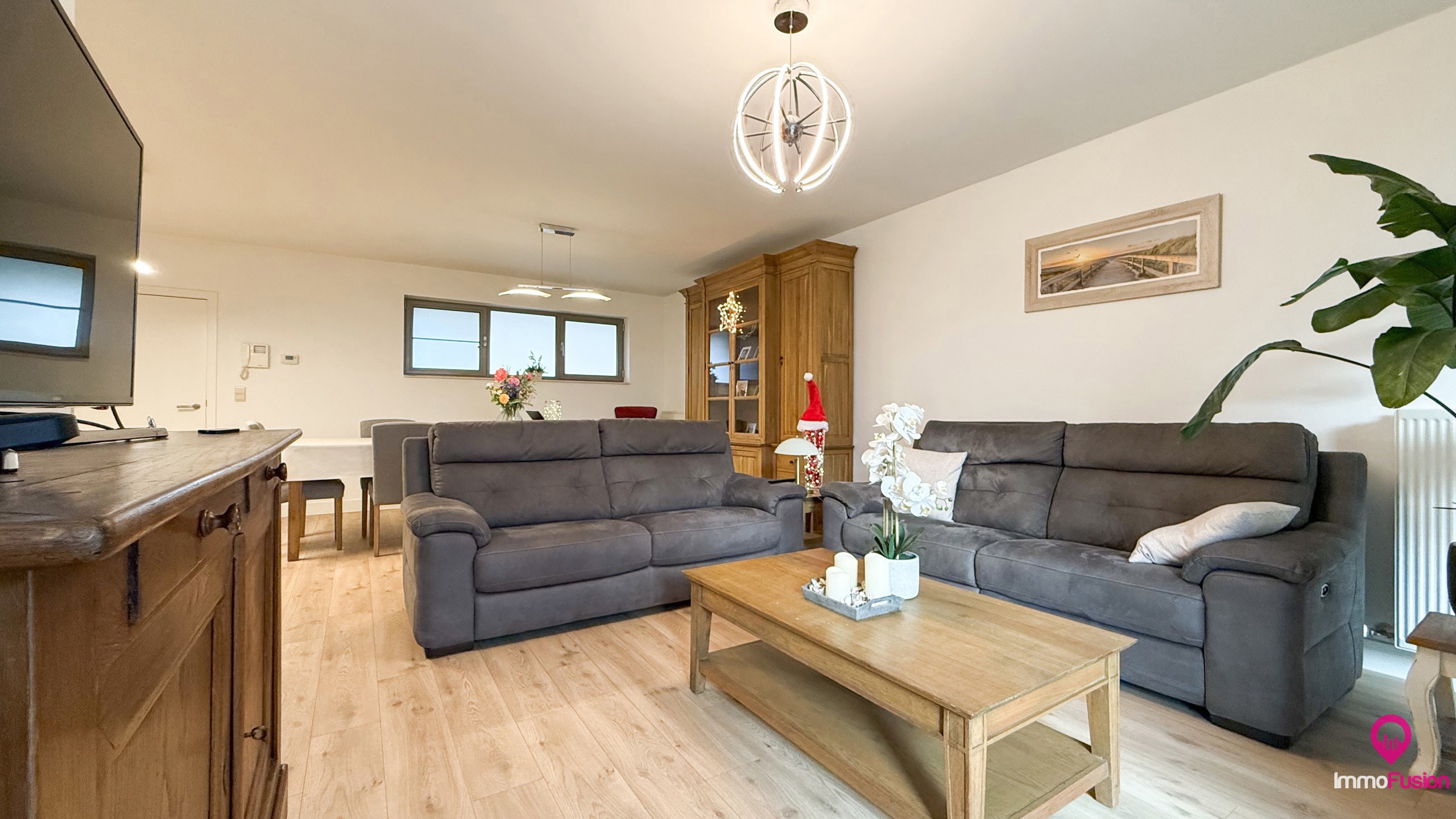 Modern en lichtrijk 2-slaapkamerappartement met terras in Residentie Graaf van Loon! - foto 5