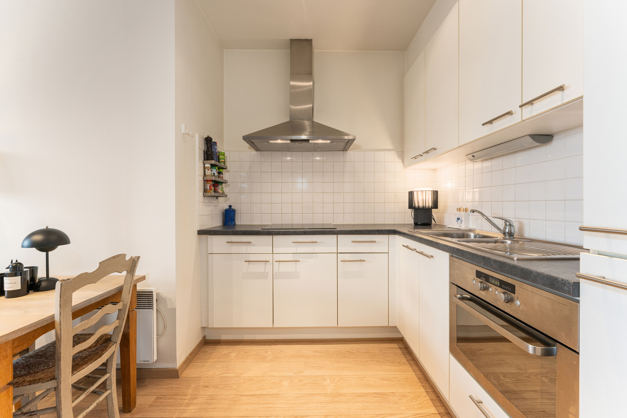 Zonnig appartement met staanplaats en zicht op de jachthaven - foto 5
