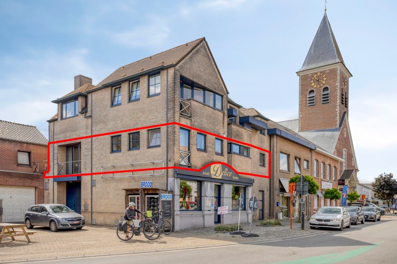 🏡 Ruim en lichtrijk appartement met 2 slaapkamers, terras in hartje Wakken! ☀️ - foto 1