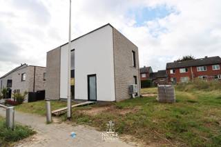 House for sale in Bilzen-Hoeselt