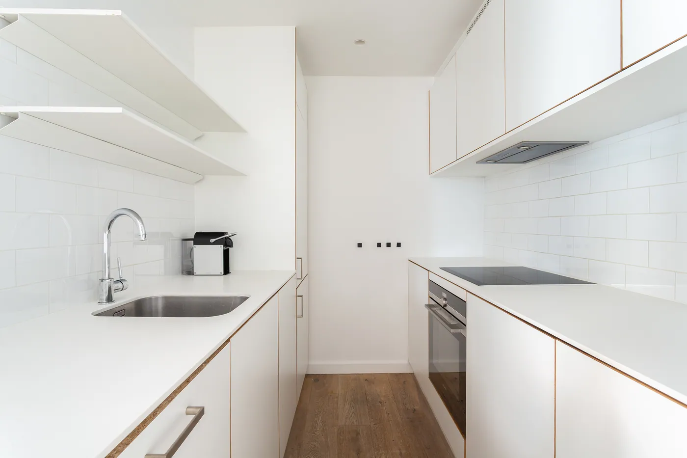 Bemeubeld duplexappartement met terras in de Kloosterstraat - foto 4