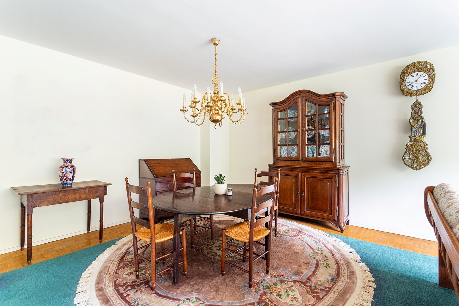 Rustig gelegen 3-slaapkamer appartement met 2 terrassen! - foto 3