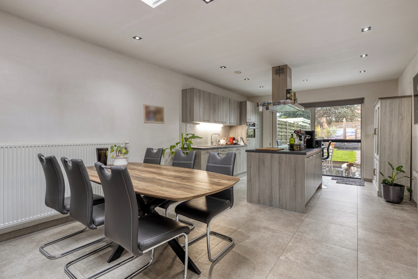 Gezellige, volledig gerenoveerde, rijwoning met zeer gunstig EPC - foto 1