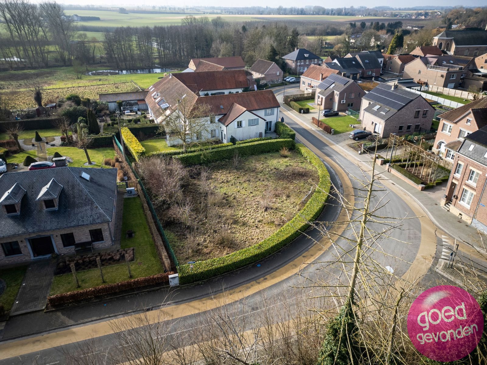 BOUWRIJPE GROND VERGUND VOOR 2 RUIME WONINGEN HOB - foto 2